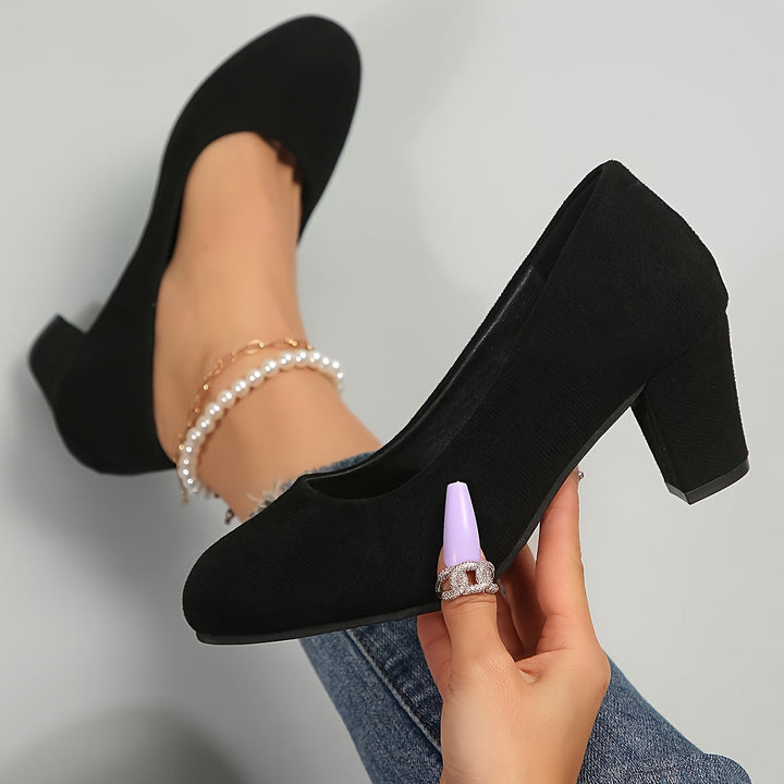 Kyle™ | Wide-Toe Comfort Pumps
