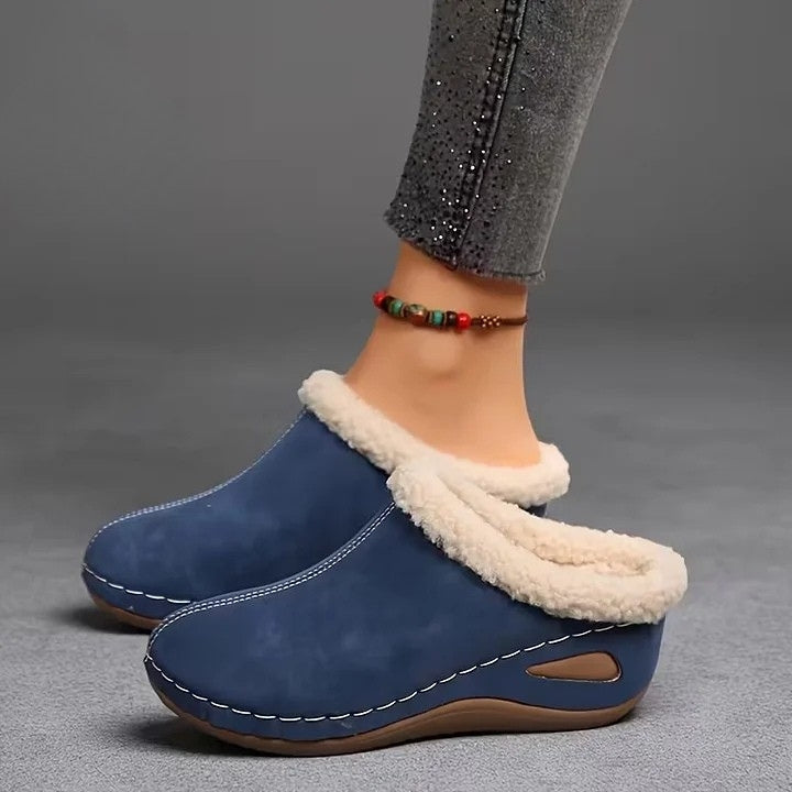 Lottie™ | Fleece-Lined Slip-On Sandals