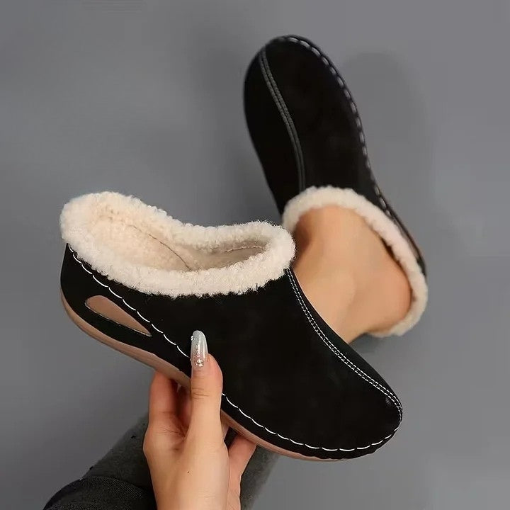 Lottie™ | Fleece-Lined Slip-On Sandals