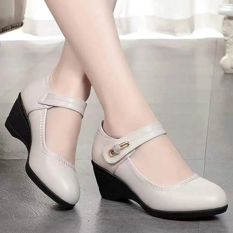 Kaiar™ | Elegant Comfort Mid-Heels