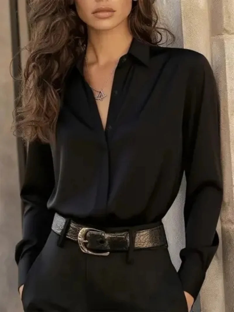 Hart™ | Classic Button-Down Blouse