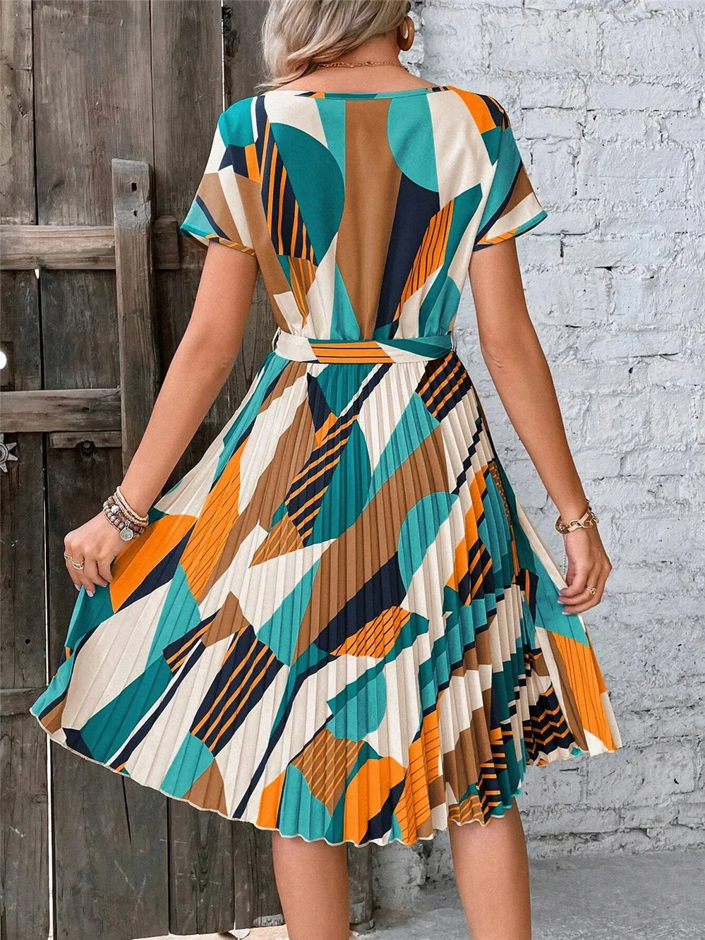 Naomi™ | Lace-Up Pleated Midi Dress